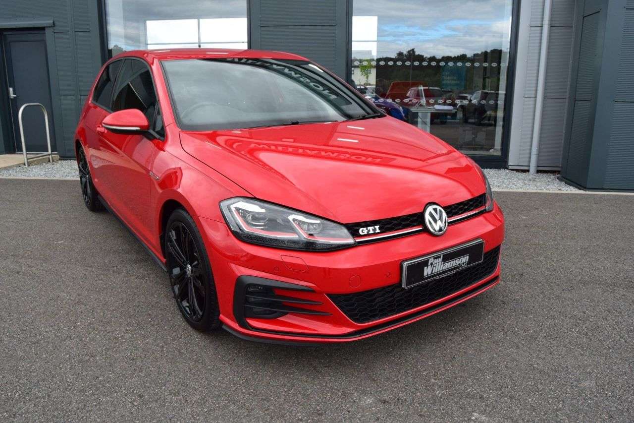 A 2018 VOLKSWAGEN GOLF 2.0 TSI GTI Hatchback 3dr Petrol Manual Euro 6 (s/s) (230 ps) A 2018 VOLKSWAGEN GOLF 2.0 TSI GTI Hatchback 3dr Petrol Manual Euro 6 (s/s) (230 ps)