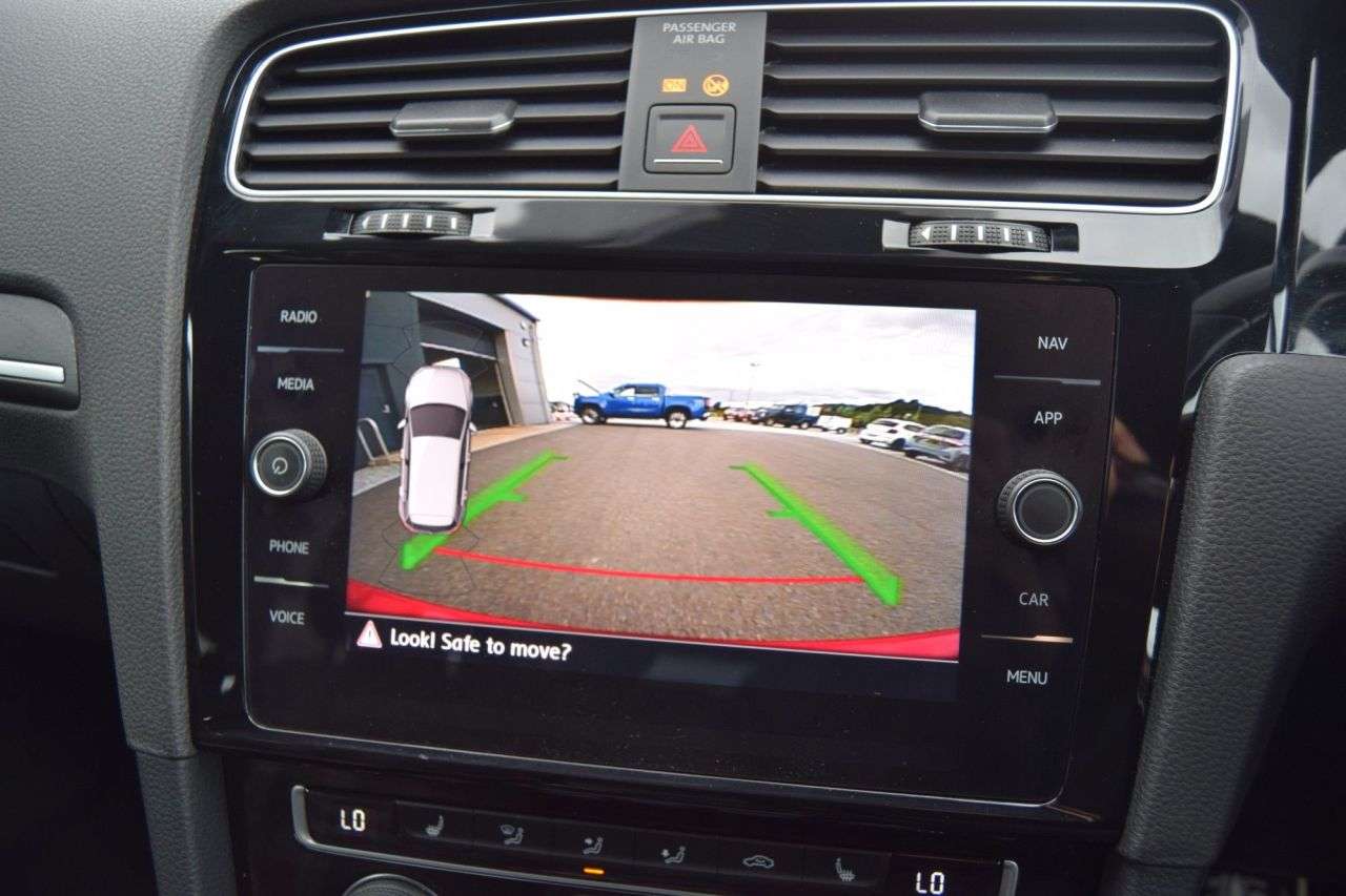 2018 VOLKSWAGEN GOLF 2018 VOLKSWAGEN GOLF