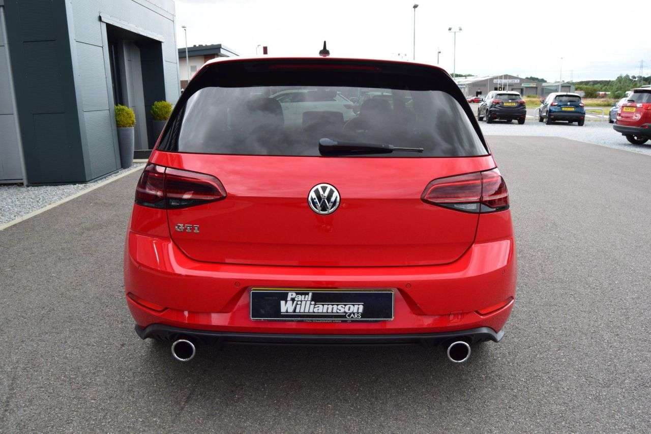2018 VOLKSWAGEN GOLF 2018 VOLKSWAGEN GOLF