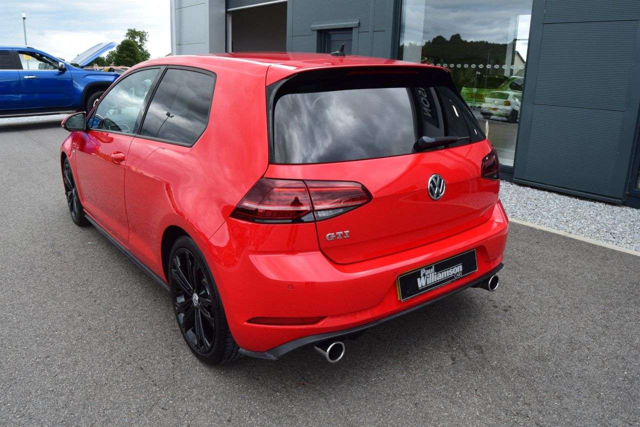 2018 VOLKSWAGEN GOLF 2018 VOLKSWAGEN GOLF