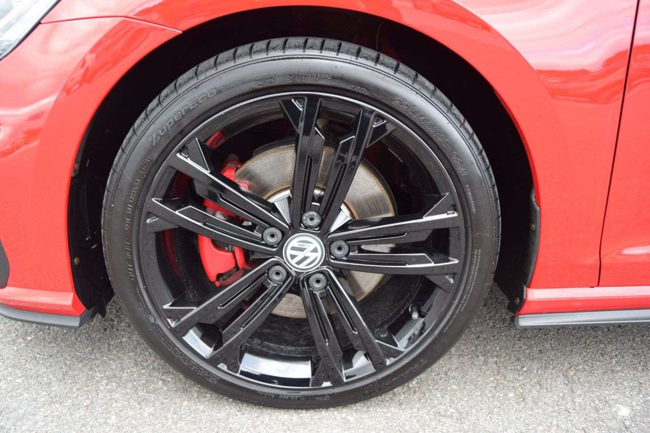 2018 VOLKSWAGEN GOLF 2018 VOLKSWAGEN GOLF