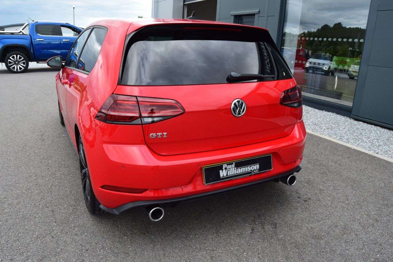 2018 VOLKSWAGEN GOLF 2018 VOLKSWAGEN GOLF