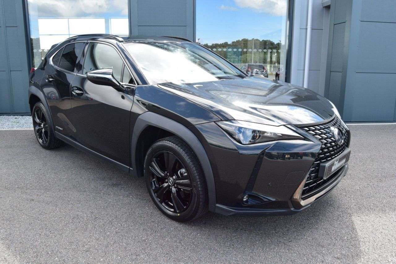 A 2021 LEXUS UX 2.0 250h SUV 5dr Petrol Hybrid E-CVT Euro 6 (s/s) (184 ps) A 2021 LEXUS UX 2.0 250h SUV 5dr Petrol Hybrid E-CVT Euro 6 (s/s) (184 ps)