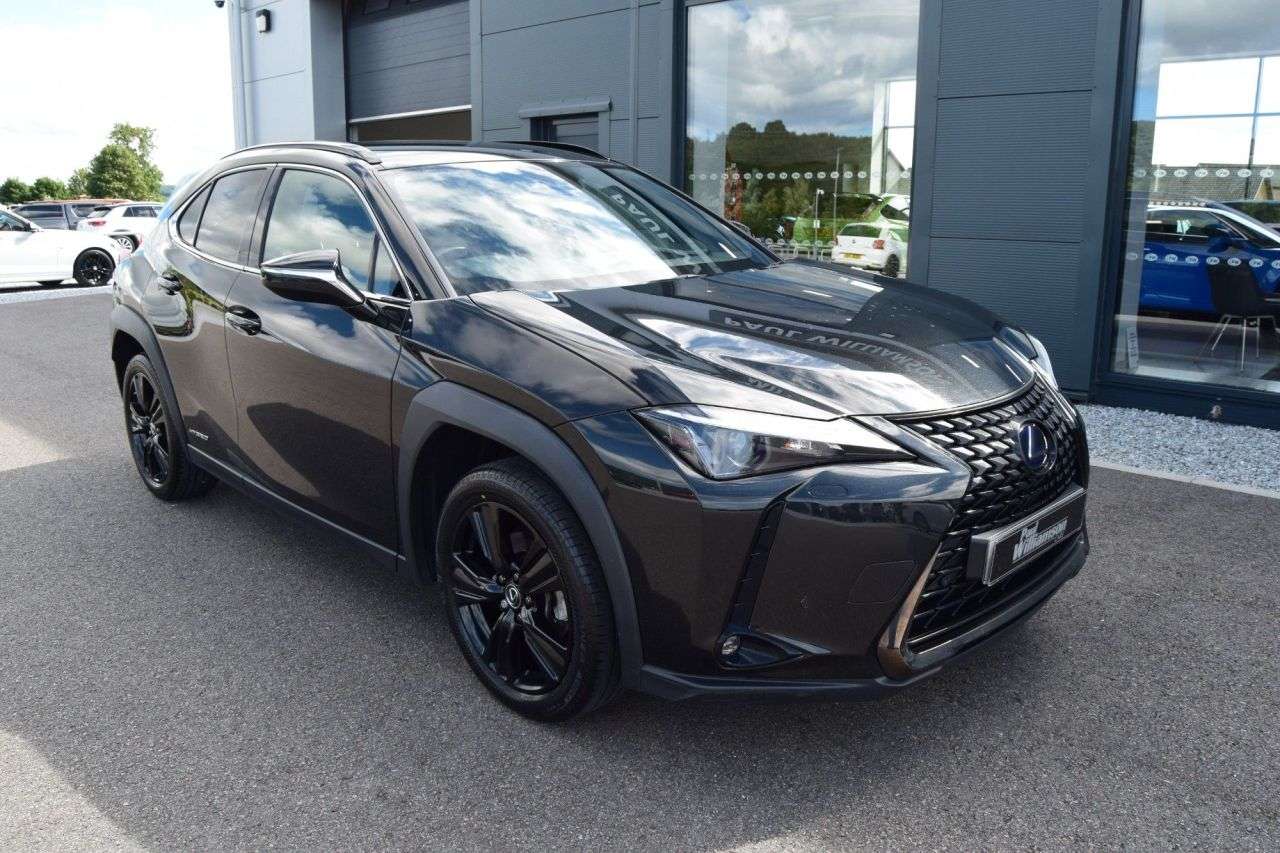 A 2021 LEXUS UX 2.0 250h SUV 5dr Petrol Hybrid E-CVT Euro 6 (s/s) (184 ps) A 2021 LEXUS UX 2.0 250h SUV 5dr Petrol Hybrid E-CVT Euro 6 (s/s) (184 ps)