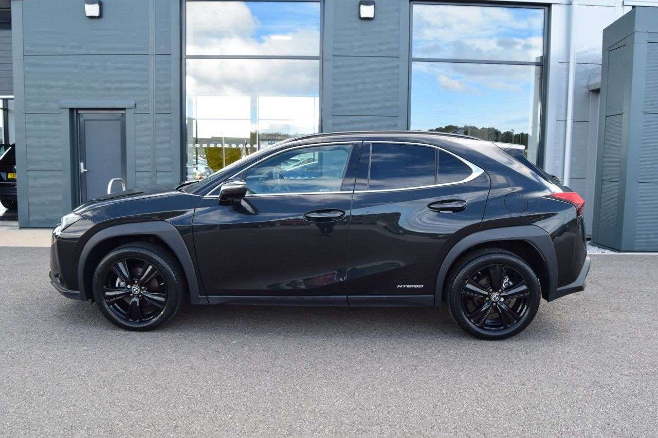 2021 LEXUS UX 2021 LEXUS UX