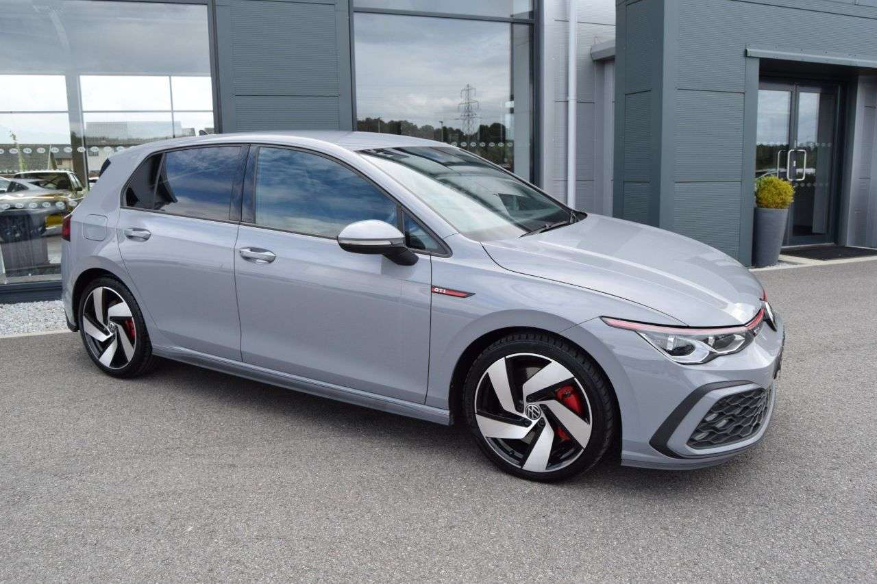 A 2020 VOLKSWAGEN GOLF 2.0 TSI GTI Hatchback 5dr Petrol DSG Euro 6 (s/s) (245 ps) A 2020 VOLKSWAGEN GOLF 2.0 TSI GTI Hatchback 5dr Petrol DSG Euro 6 (s/s) (245 ps)