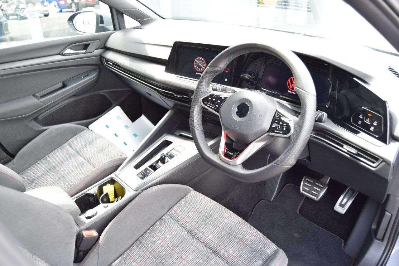 2020 VOLKSWAGEN GOLF 2020 VOLKSWAGEN GOLF