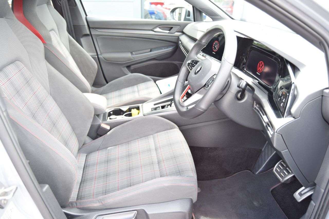 2020 VOLKSWAGEN GOLF 2020 VOLKSWAGEN GOLF