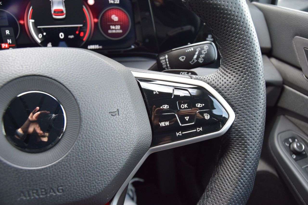 2020 VOLKSWAGEN GOLF 2020 VOLKSWAGEN GOLF