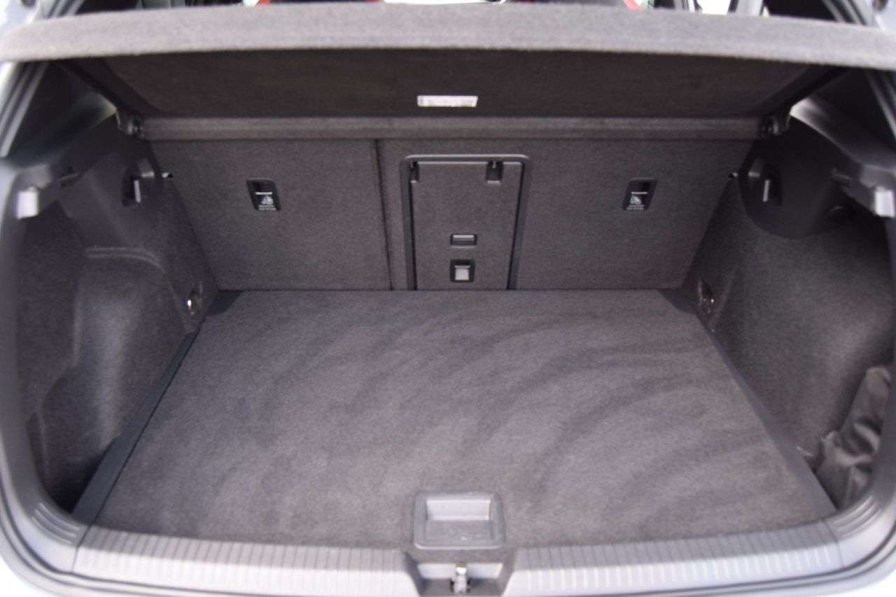 2020 VOLKSWAGEN GOLF 2020 VOLKSWAGEN GOLF