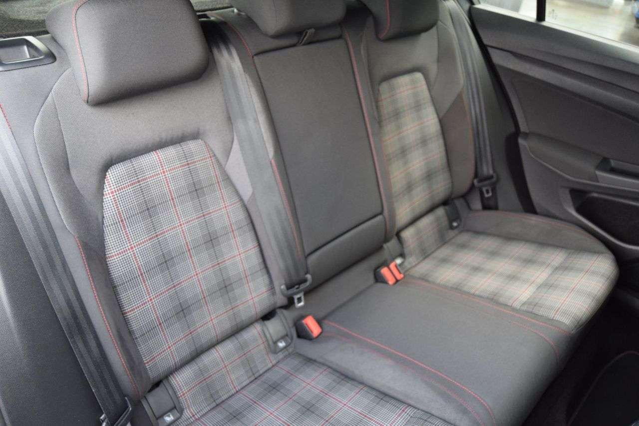 2020 VOLKSWAGEN GOLF 2020 VOLKSWAGEN GOLF