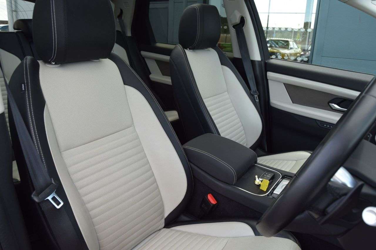 2019 LAND ROVER DISCOVERY SPORT 2019 LAND ROVER DISCOVERY SPORT