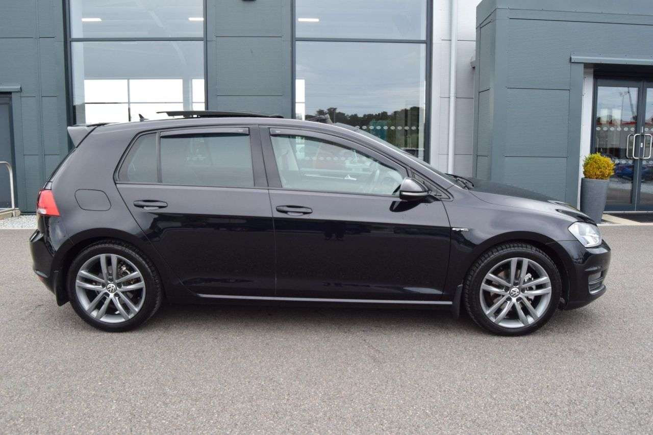2016 VOLKSWAGEN GOLF 2016 VOLKSWAGEN GOLF