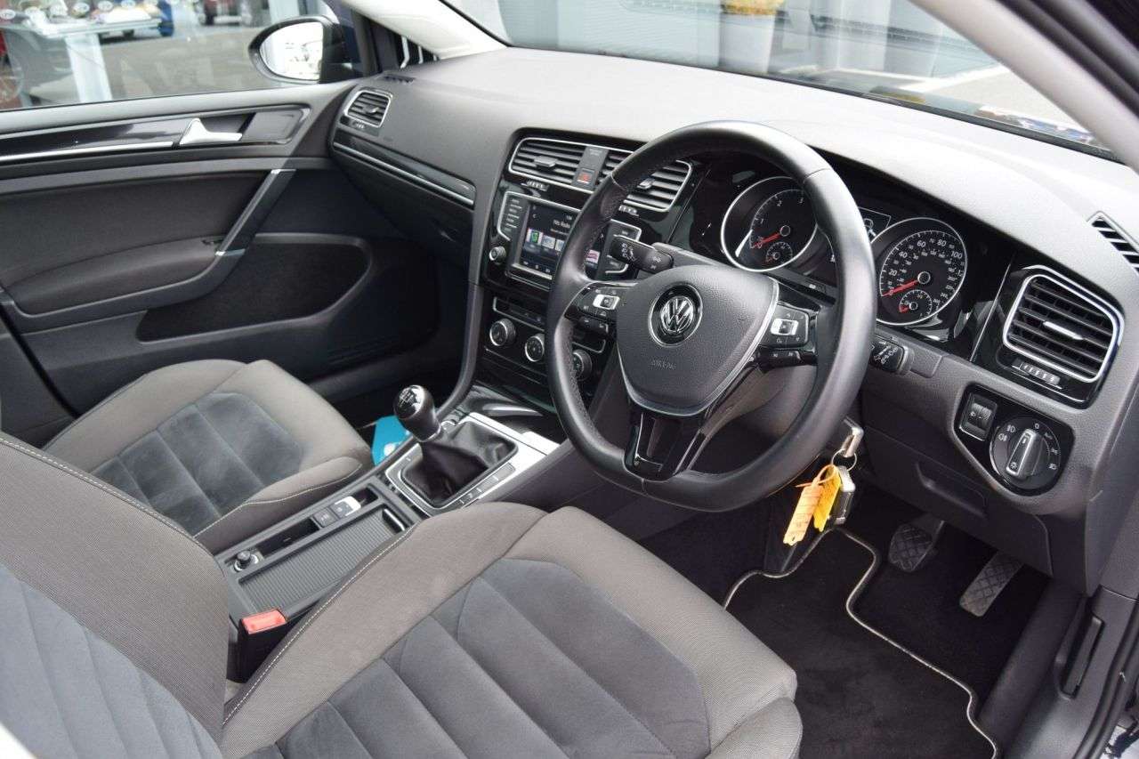 2016 VOLKSWAGEN GOLF 2016 VOLKSWAGEN GOLF