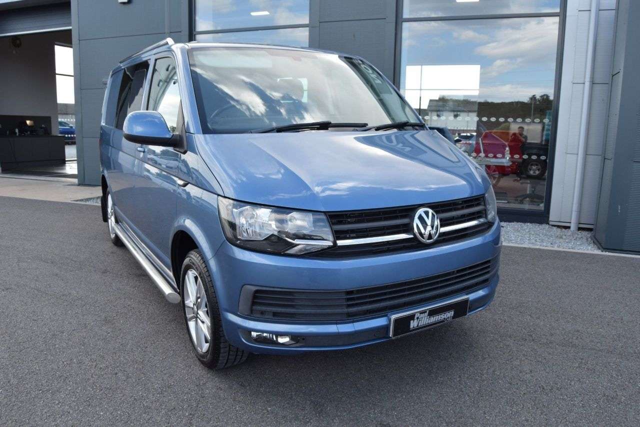 A 2016 VOLKSWAGEN TRANSPORTER 2.0 TDI T32 BlueMotion Tech Highline Kombi Double Cab CAMPER CONVERSION 5dr A 2016 VOLKSWAGEN TRANSPORTER 2.0 TDI T32 BlueMotion Tech Highline Kombi Double Cab CAMPER CONVERSION 5dr