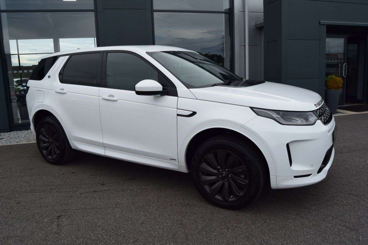 A 2019 LAND ROVER DISCOVERY SPORT 2.0 D180 MHEV R-Dynamic SE SUV 5dr Diesel Auto 4WD Euro 6 (s/s) (180 ps) A 2019 LAND ROVER DISCOVERY SPORT 2.0 D180 MHEV R-Dynamic SE SUV 5dr Diesel Auto 4WD Euro 6 (s/s) (180 ps)