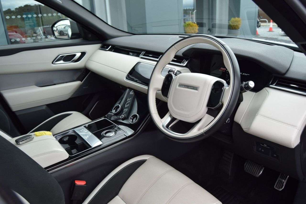 2019 LAND ROVER RANGE ROVER VELAR 2019 LAND ROVER RANGE ROVER VELAR