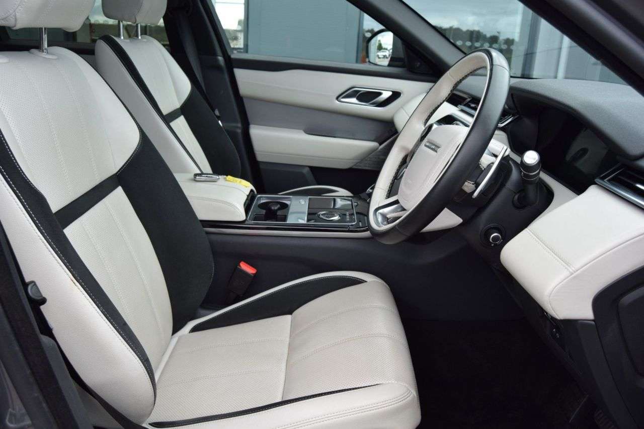 2019 LAND ROVER RANGE ROVER VELAR 2019 LAND ROVER RANGE ROVER VELAR