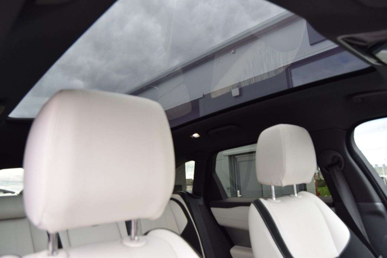 2019 LAND ROVER RANGE ROVER VELAR 2019 LAND ROVER RANGE ROVER VELAR