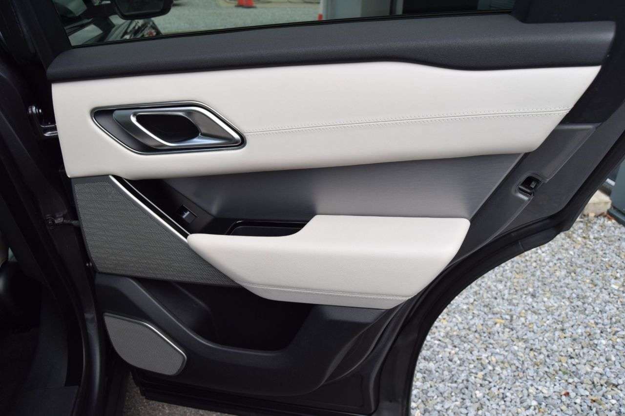 2019 LAND ROVER RANGE ROVER VELAR 2019 LAND ROVER RANGE ROVER VELAR