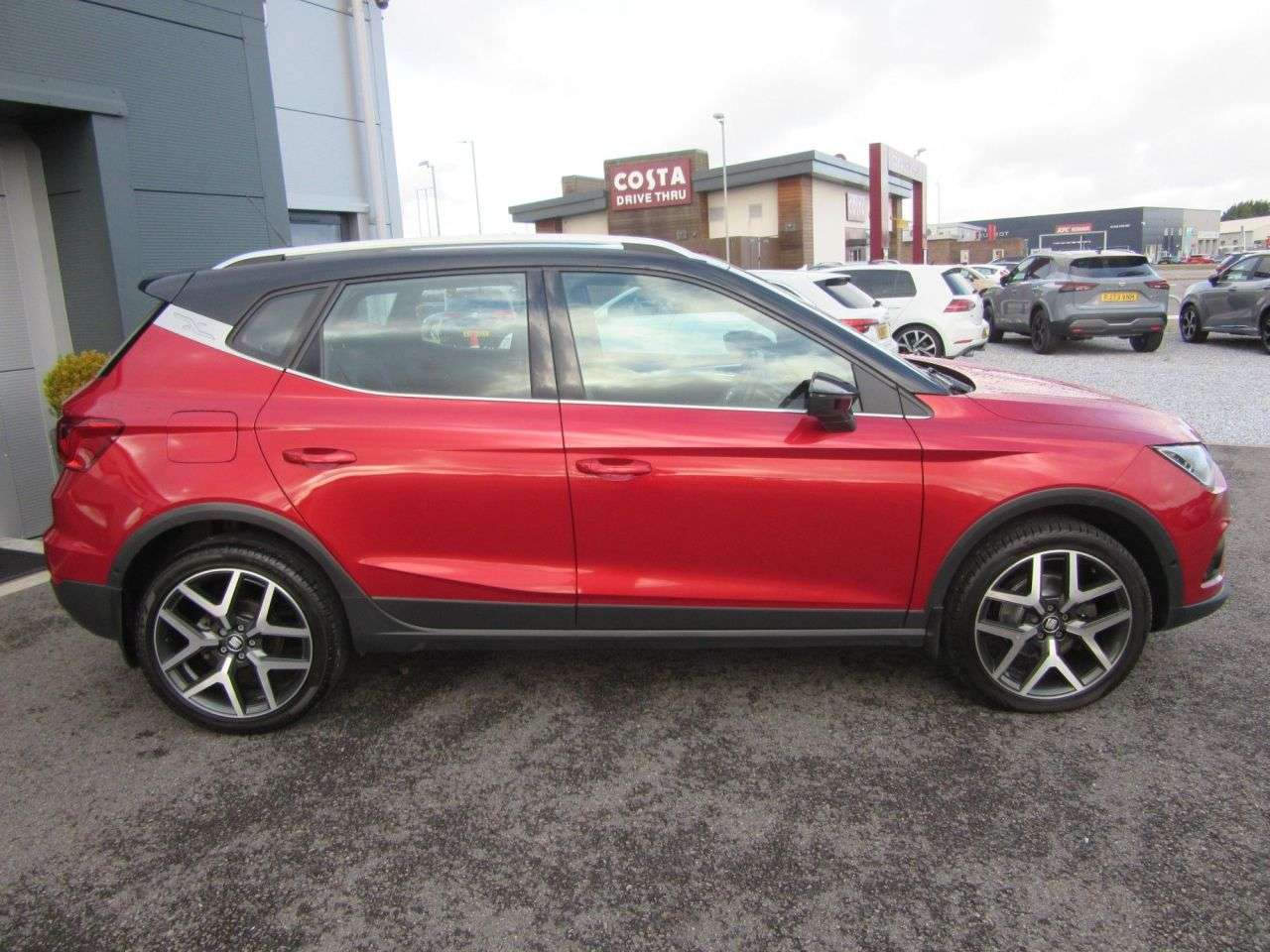 A 2019 SEAT ARONA 1.6 TDI XCELLENCE Lux SUV 5dr Diesel Manual Euro 6 (s/s) (115 ps) A 2019 SEAT ARONA 1.6 TDI XCELLENCE Lux SUV 5dr Diesel Manual Euro 6 (s/s) (115 ps)