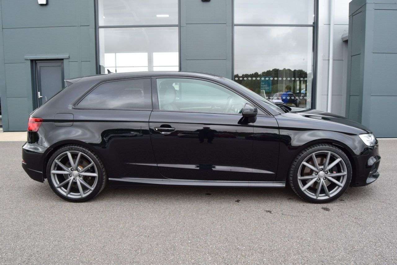 2017 AUDI S3 2017 AUDI S3