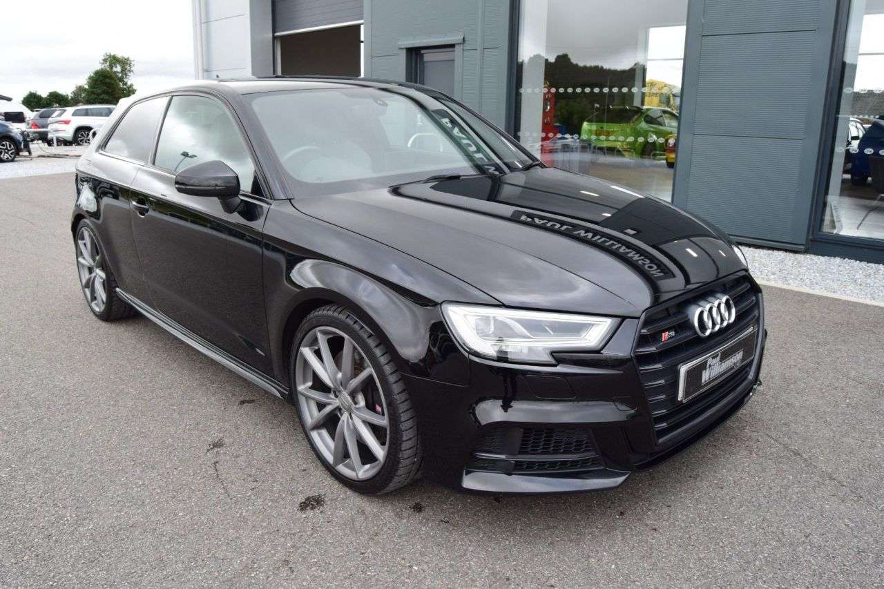 A 2017 AUDI S3 2.0 TFSI Black Edition Hatchback 3dr Petrol S Tronic quattro Euro 6 (s/s) ( A 2017 AUDI S3 2.0 TFSI Black Edition Hatchback 3dr Petrol S Tronic quattro Euro 6 (s/s) (