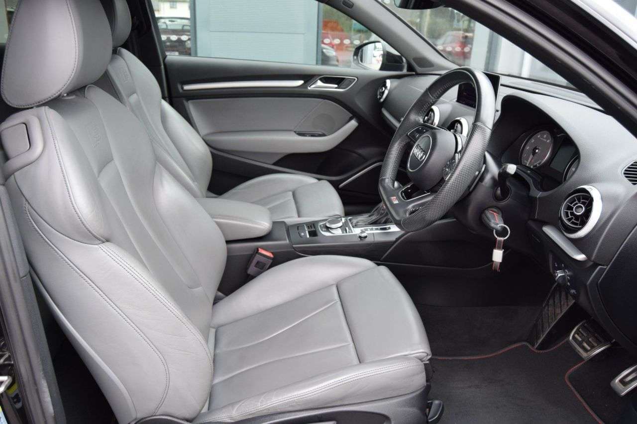 2017 AUDI S3 2017 AUDI S3