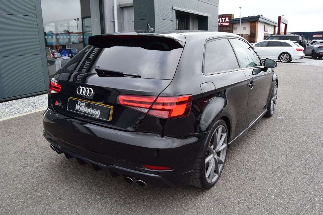 2017 AUDI S3 2017 AUDI S3