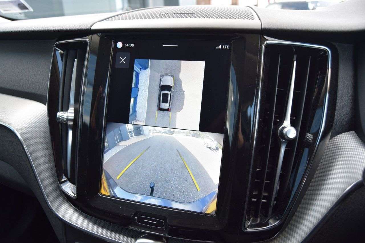 2022 VOLVO XC60 2022 VOLVO XC60