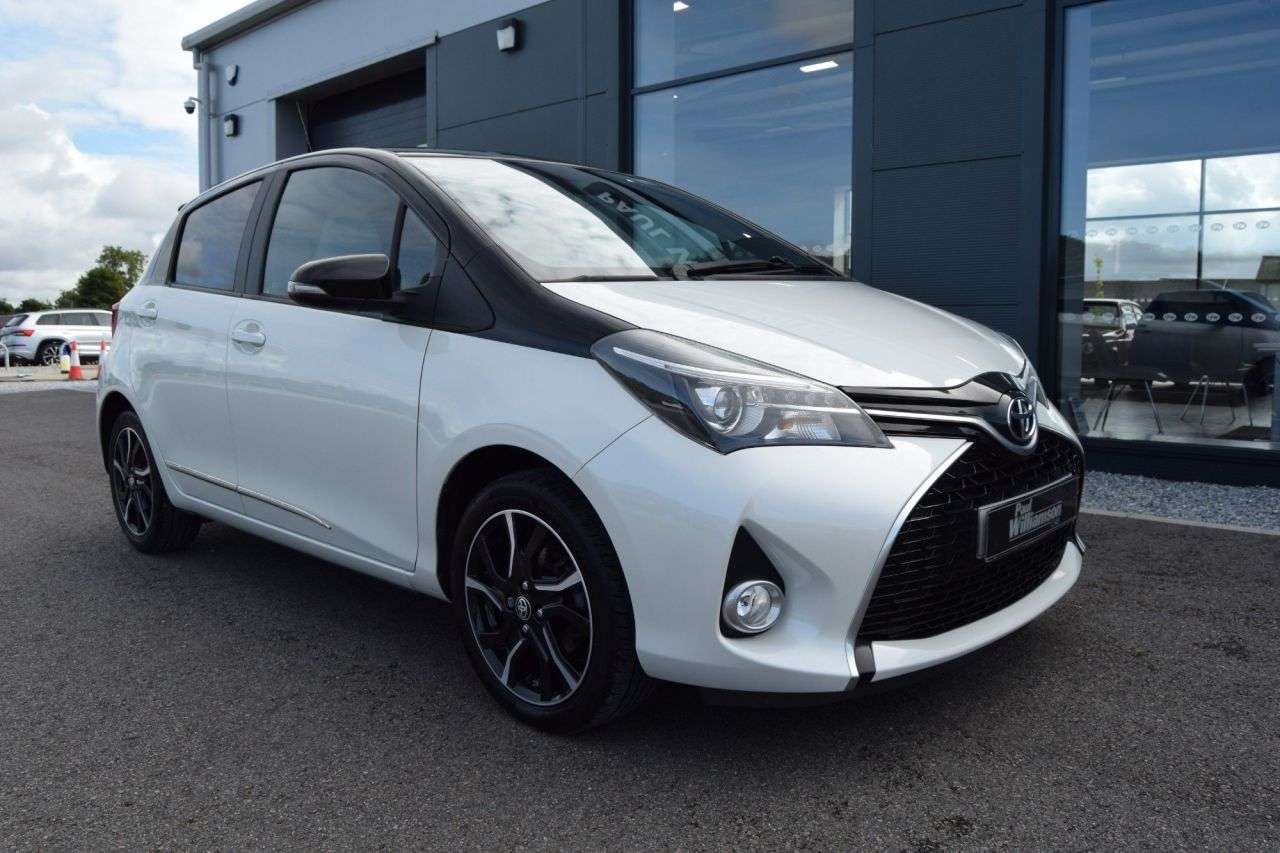 2016 TOYOTA YARIS 2016 TOYOTA YARIS