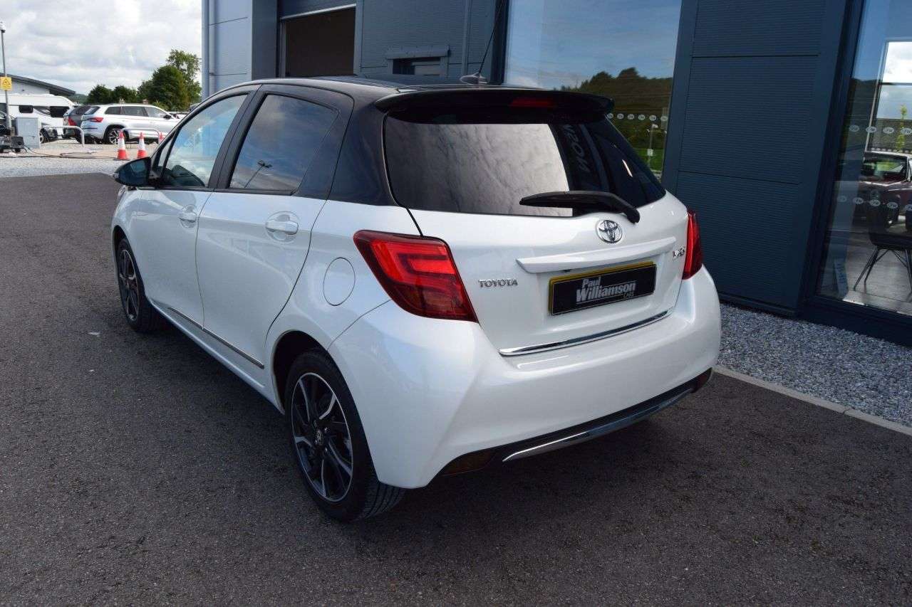 2016 TOYOTA YARIS 2016 TOYOTA YARIS