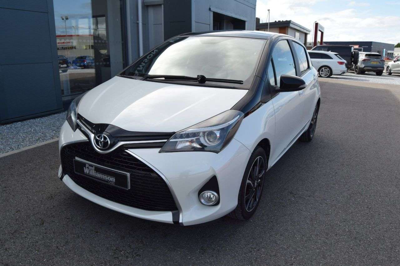 2016 TOYOTA YARIS 2016 TOYOTA YARIS