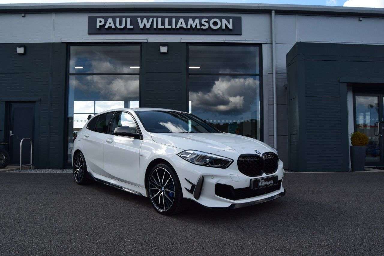A 2023 BMW 1 SERIES 2.0 M135i Hatchback 5dr Petrol Auto xDrive Euro 6 (s/s) (306 ps) A 2023 BMW 1 SERIES 2.0 M135i Hatchback 5dr Petrol Auto xDrive Euro 6 (s/s) (306 ps)