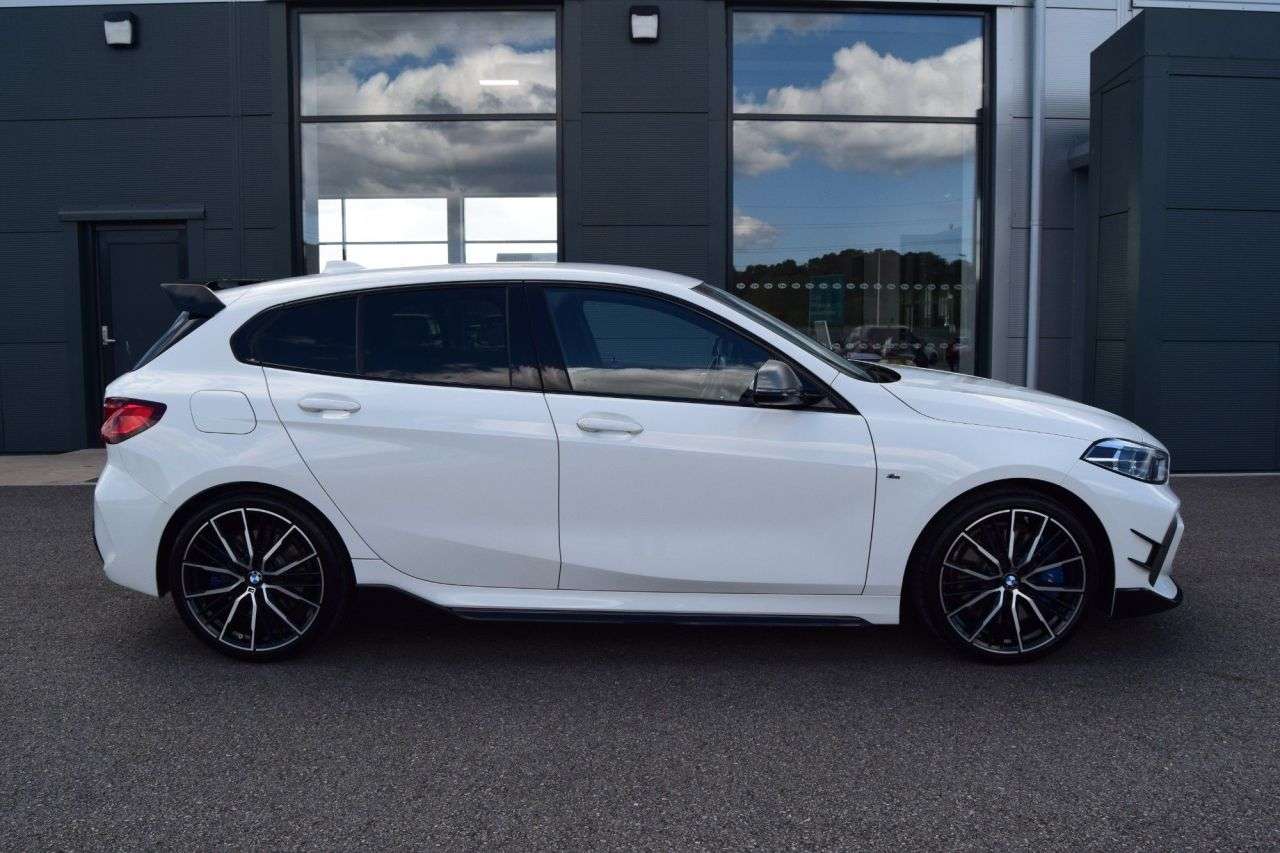 2018 BMW 1 SERIES 2018 BMW 1 SERIES