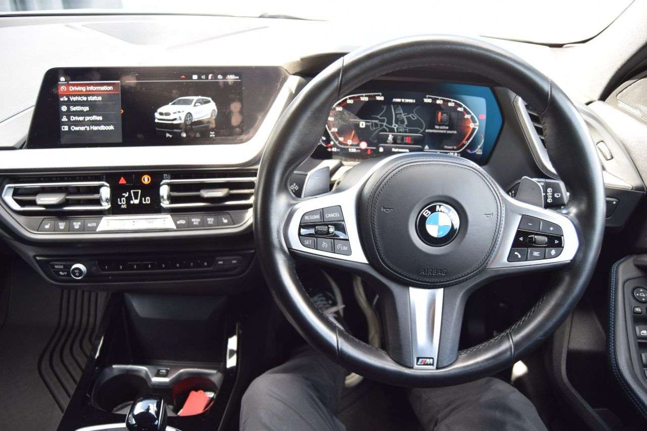 2018 BMW 1 SERIES 2018 BMW 1 SERIES