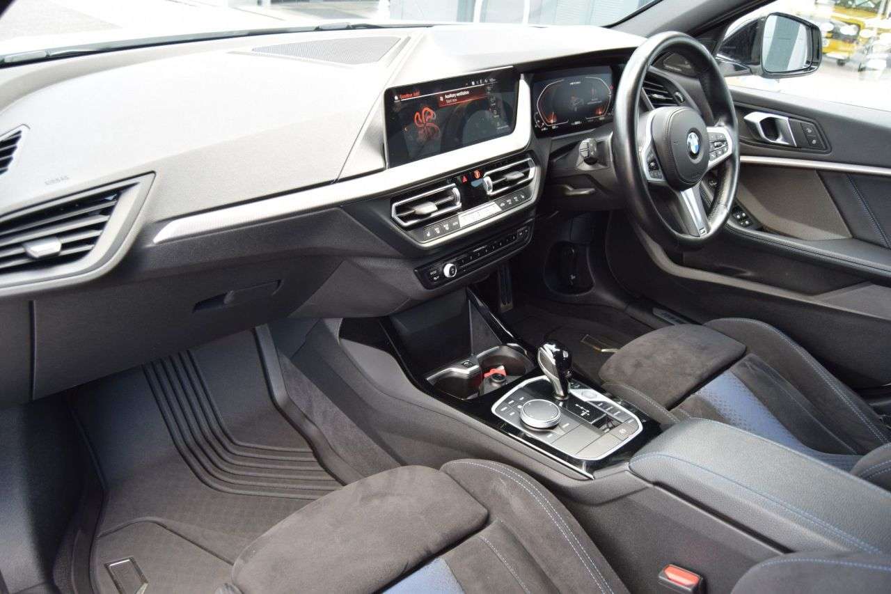 2018 BMW 1 SERIES 2018 BMW 1 SERIES