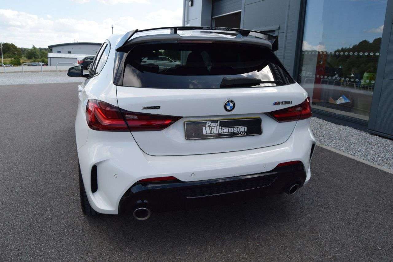 2018 BMW 1 SERIES 2018 BMW 1 SERIES