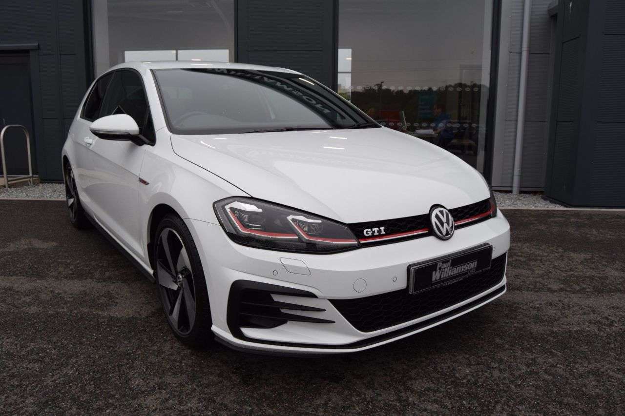 2017 VOLKSWAGEN GOLF 2017 VOLKSWAGEN GOLF
