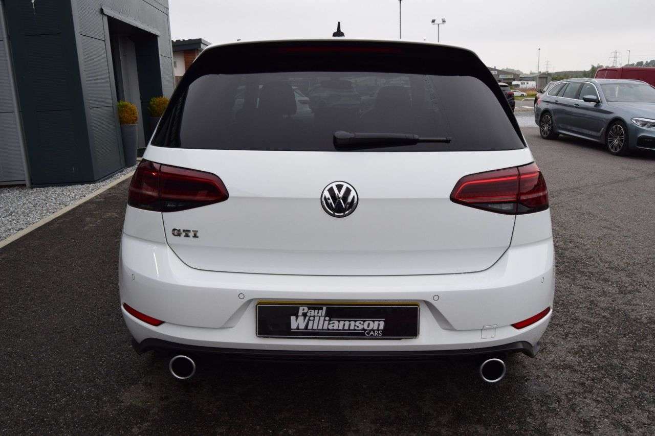 2017 VOLKSWAGEN GOLF 2017 VOLKSWAGEN GOLF
