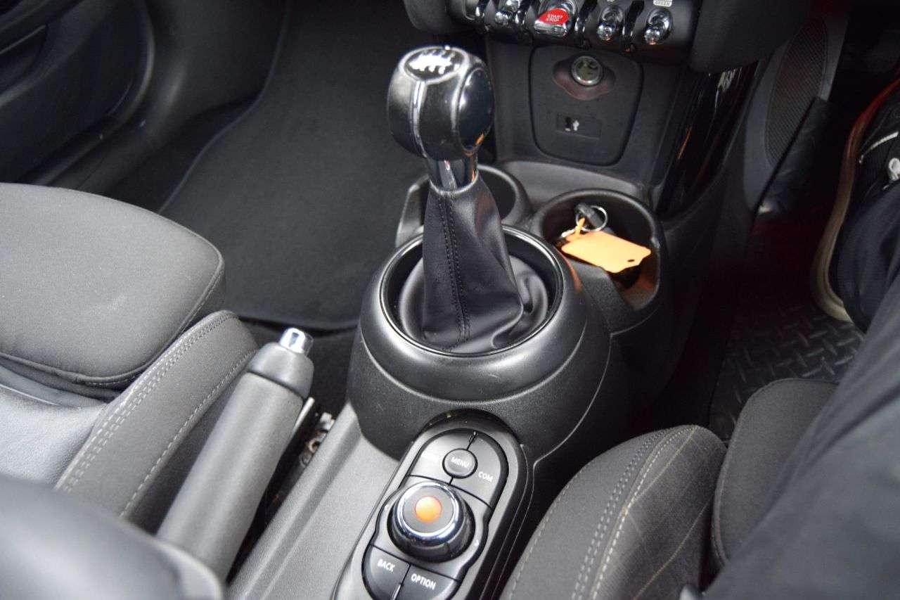 2018 MINI CONVERTIBLE 2018 MINI CONVERTIBLE