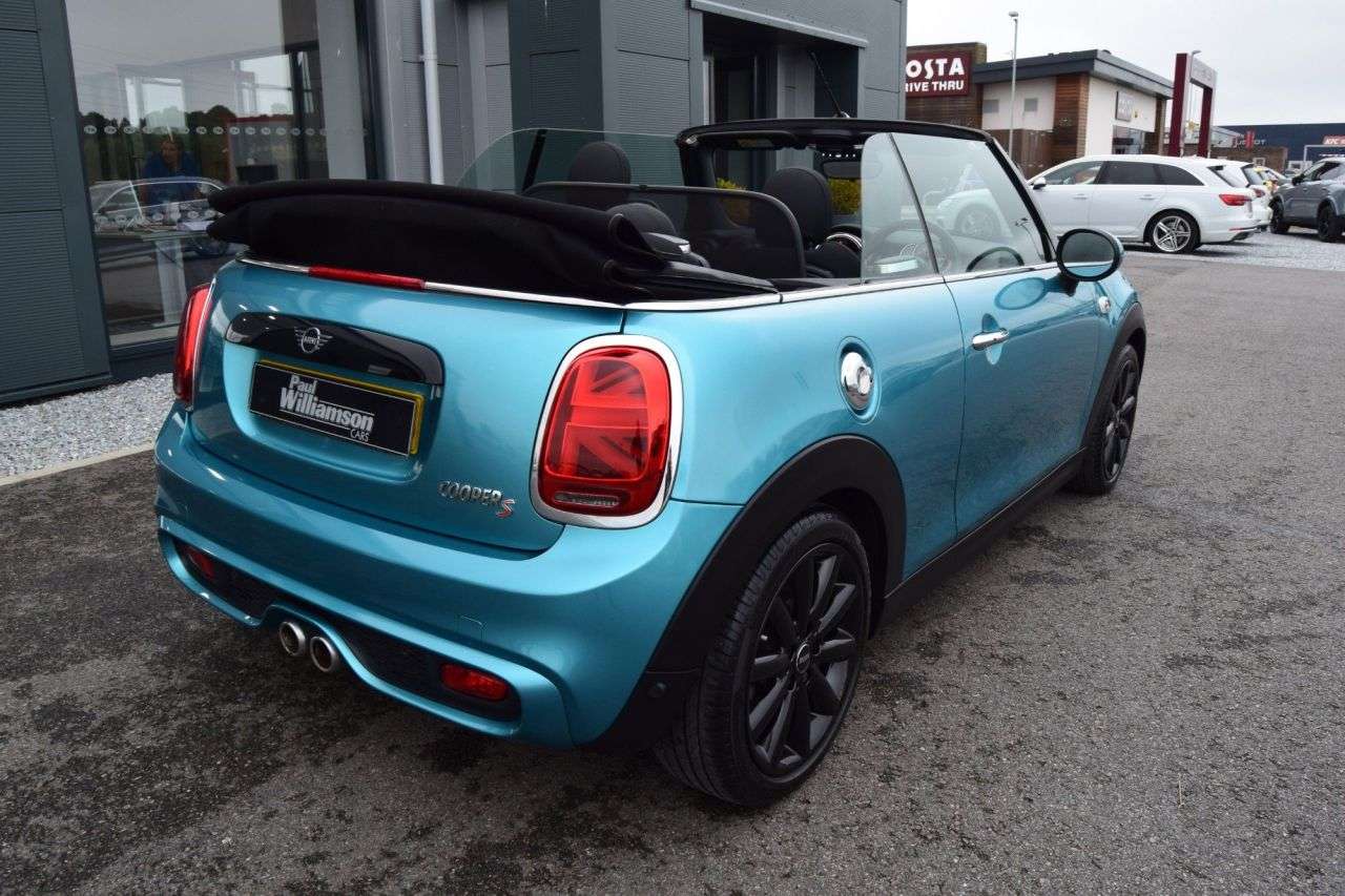 2018 MINI CONVERTIBLE 2018 MINI CONVERTIBLE