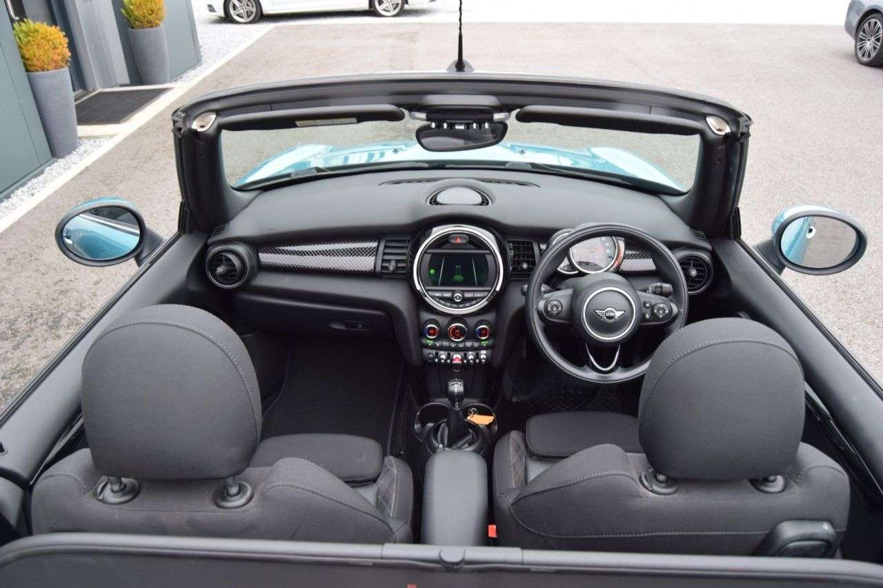 2018 MINI CONVERTIBLE 2018 MINI CONVERTIBLE
