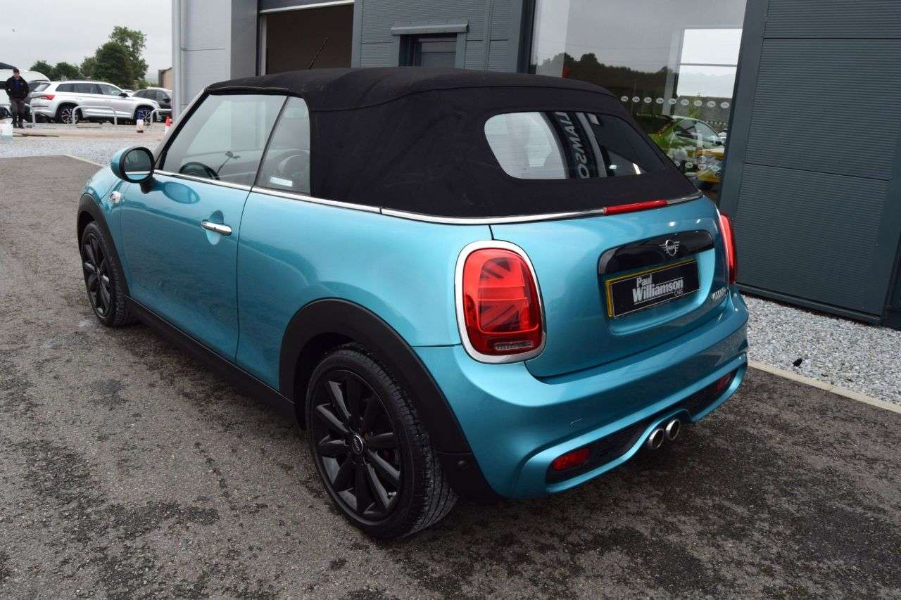 2018 MINI CONVERTIBLE 2018 MINI CONVERTIBLE