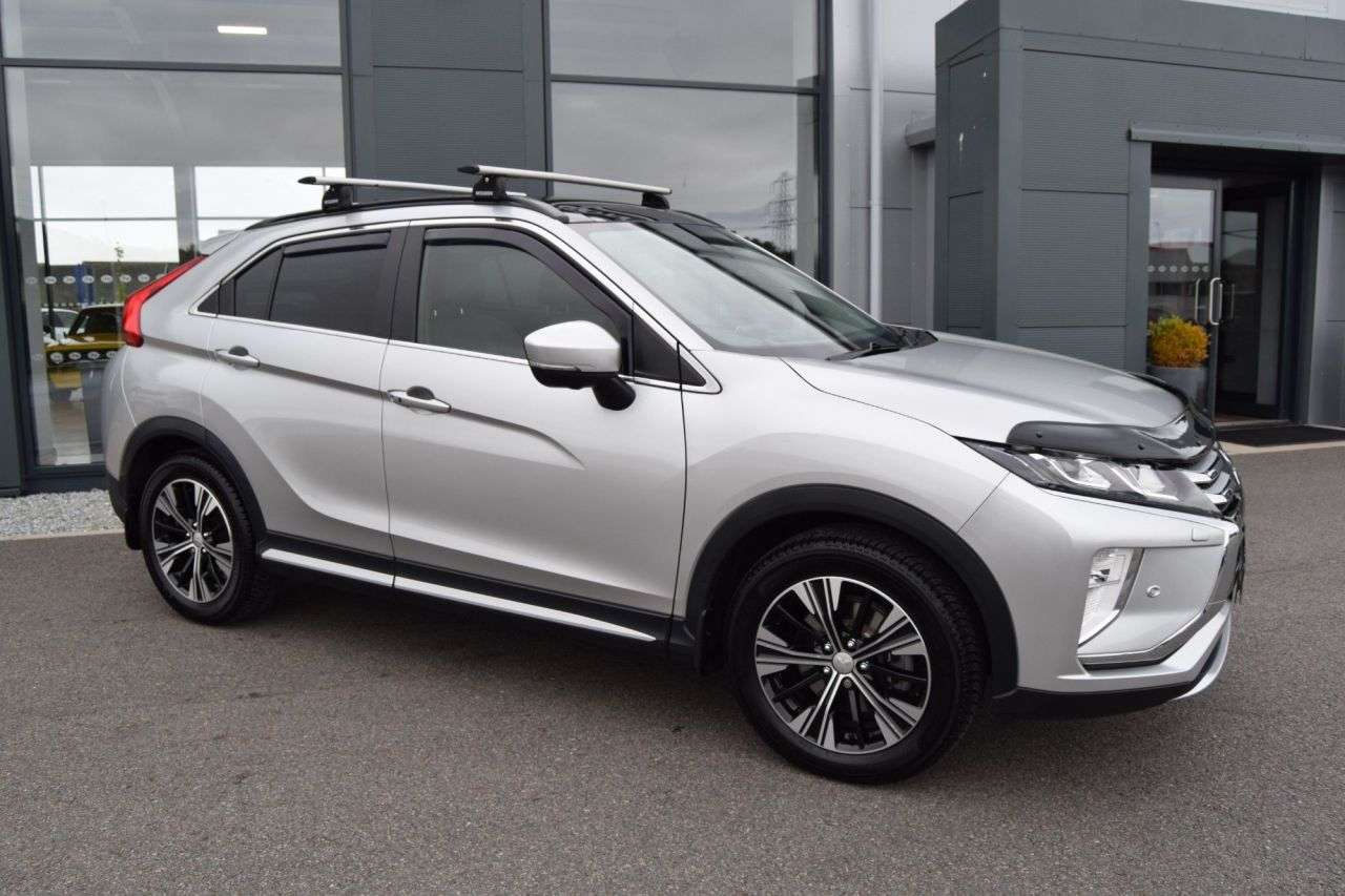 A 2018 MITSUBISHI ECLIPSE CROSS 1.5T 4 SUV 5dr Petrol CVT 4WD Euro 6 (s/s) (163 ps) A 2018 MITSUBISHI ECLIPSE CROSS 1.5T 4 SUV 5dr Petrol CVT 4WD Euro 6 (s/s) (163 ps)