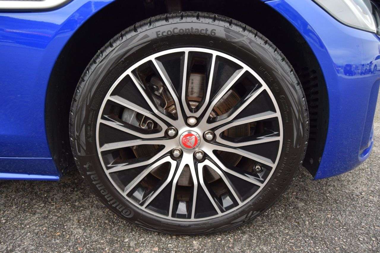 2019 JAGUAR XE 2019 JAGUAR XE