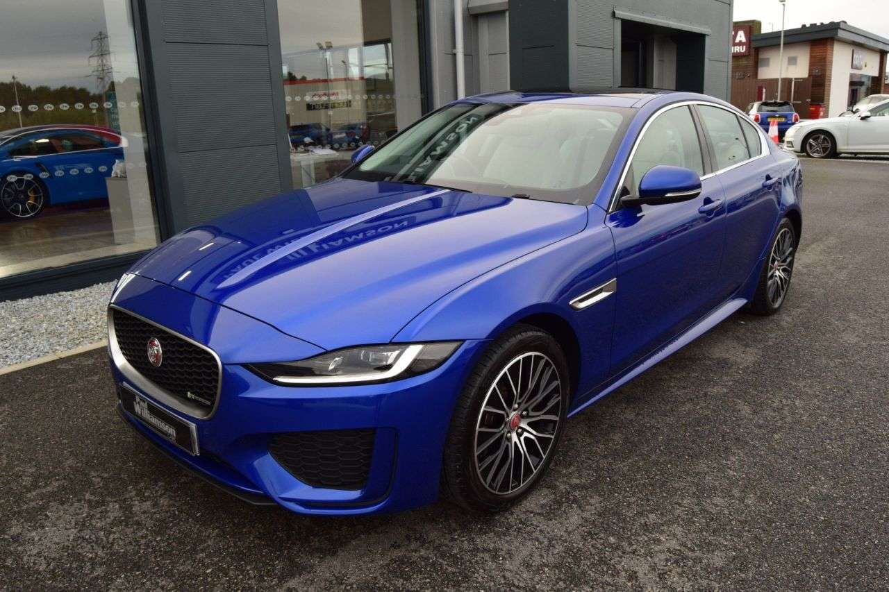 2019 JAGUAR XE 2019 JAGUAR XE
