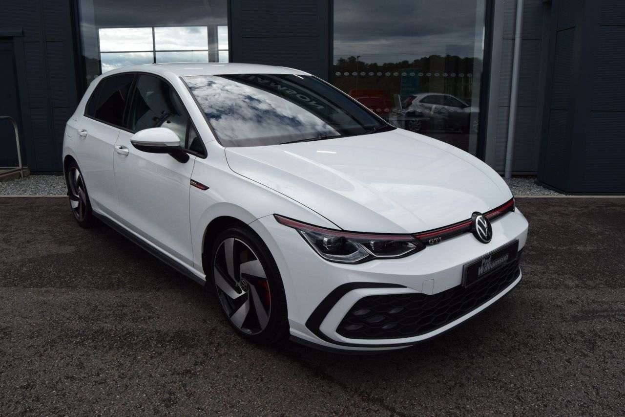 A 2020 VOLKSWAGEN GOLF 2.0 TSI GTI Hatchback 5dr Petrol DSG Euro 6 (s/s) (245 ps) A 2020 VOLKSWAGEN GOLF 2.0 TSI GTI Hatchback 5dr Petrol DSG Euro 6 (s/s) (245 ps)
