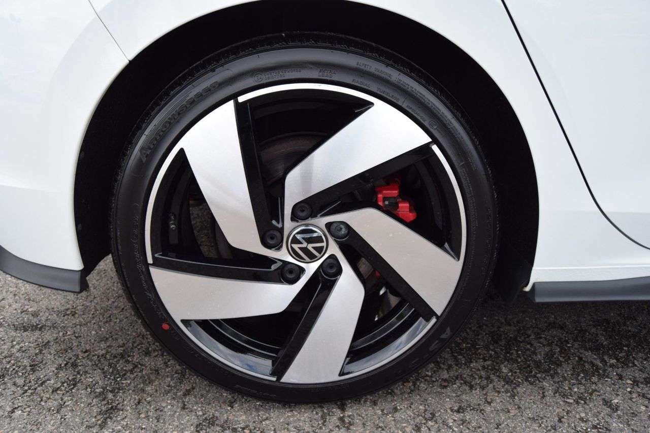 2020 VOLKSWAGEN GOLF 2020 VOLKSWAGEN GOLF