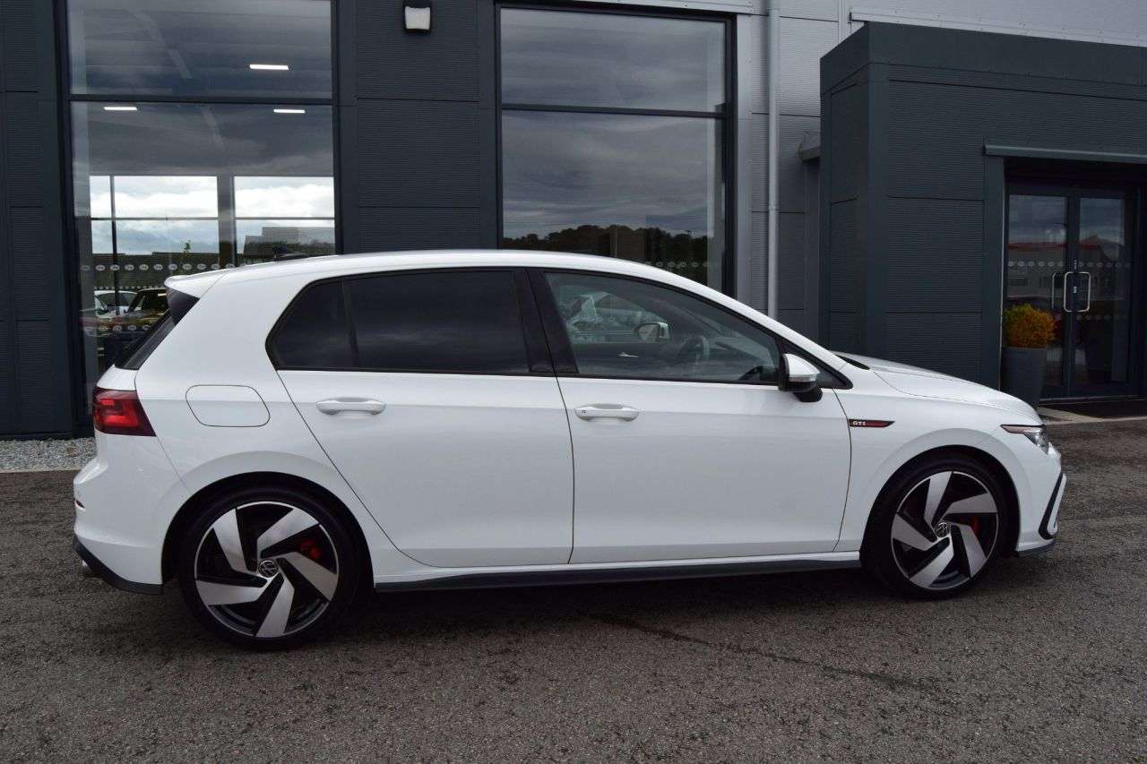 2020 VOLKSWAGEN GOLF 2020 VOLKSWAGEN GOLF